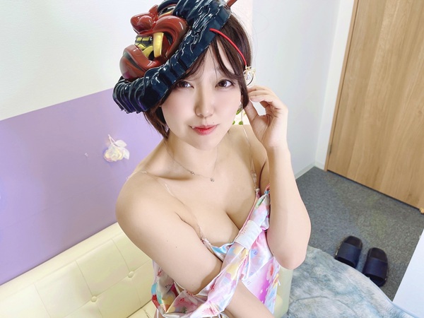 【誕生祭】 06月06日(土)22時〜 見渡馬あず♯ちゃん2